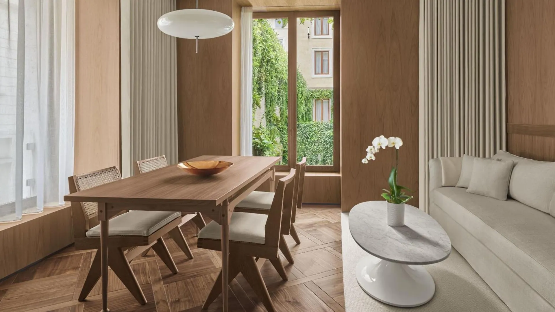 The Rome Edition Hotell