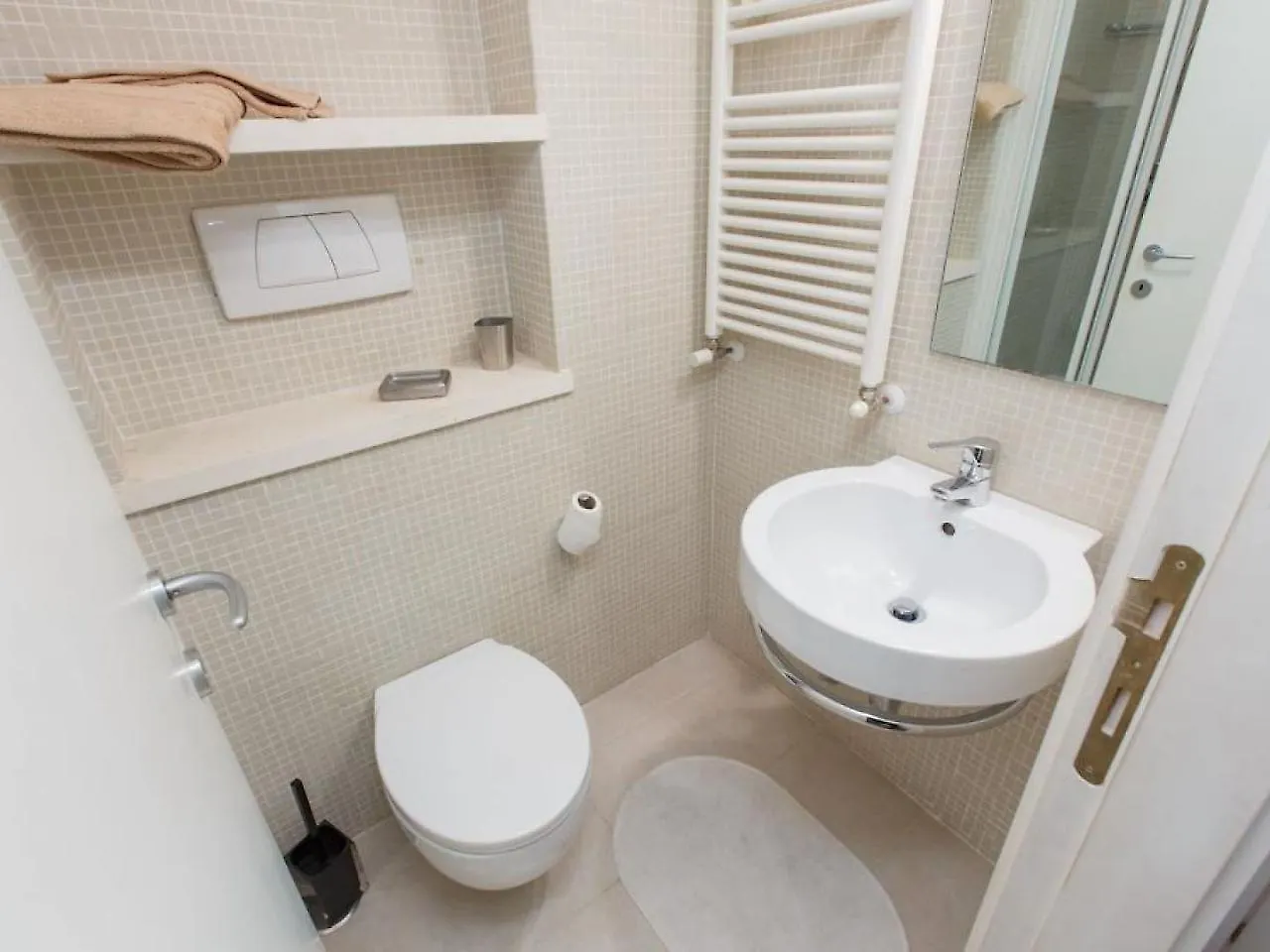 The Rome Edition Hotell