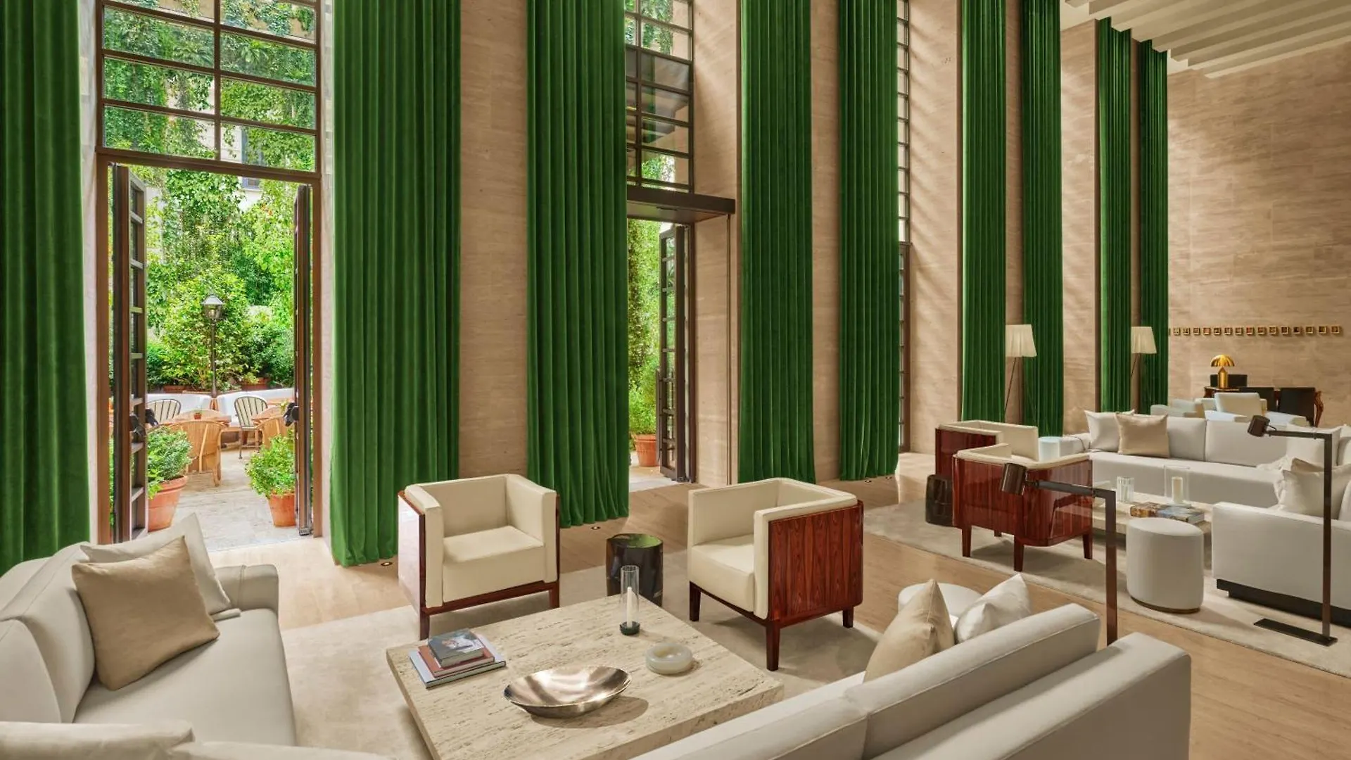 Hotel The Rome Edition